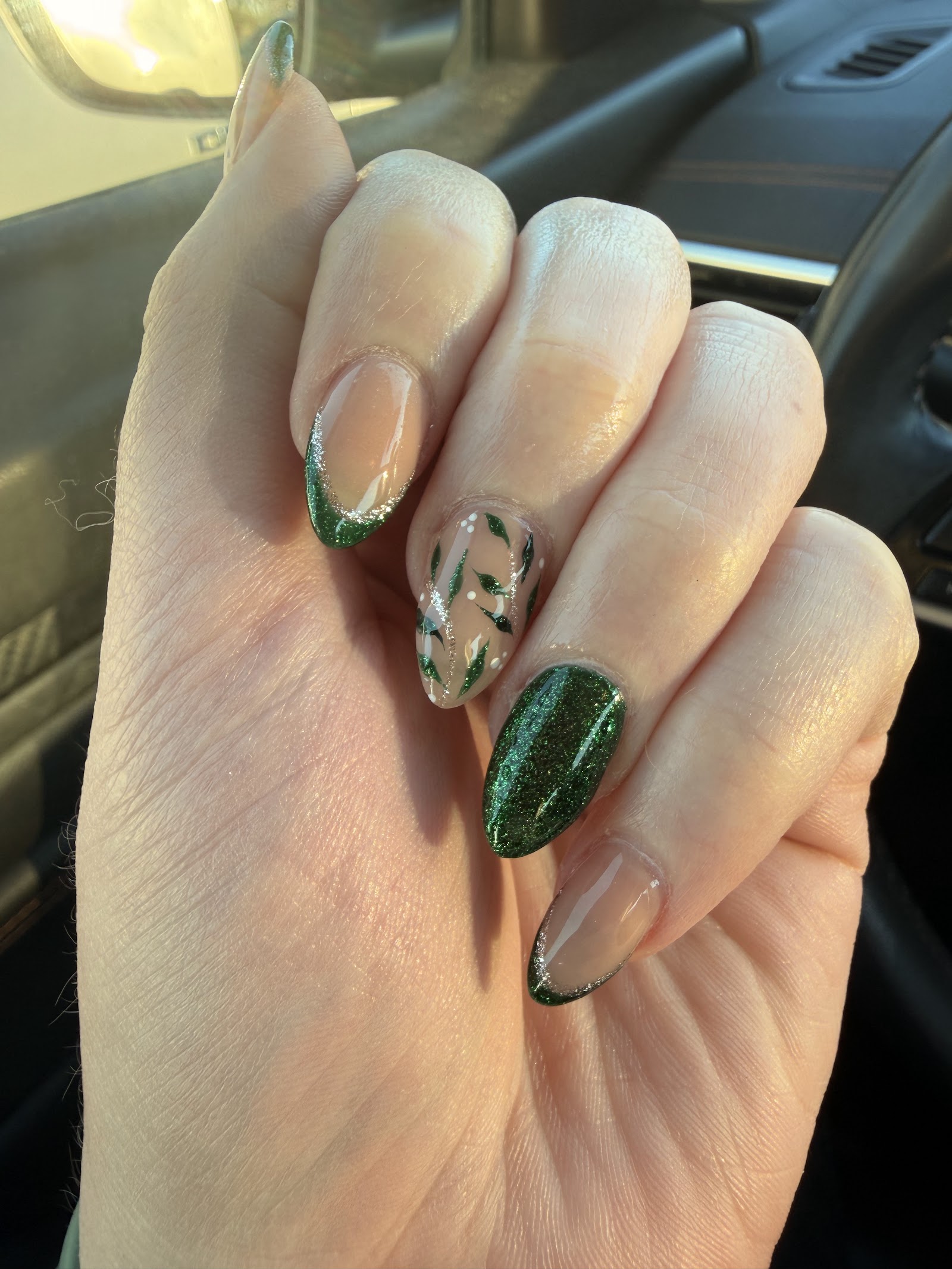 Vogue Nails Bar nail photo 3