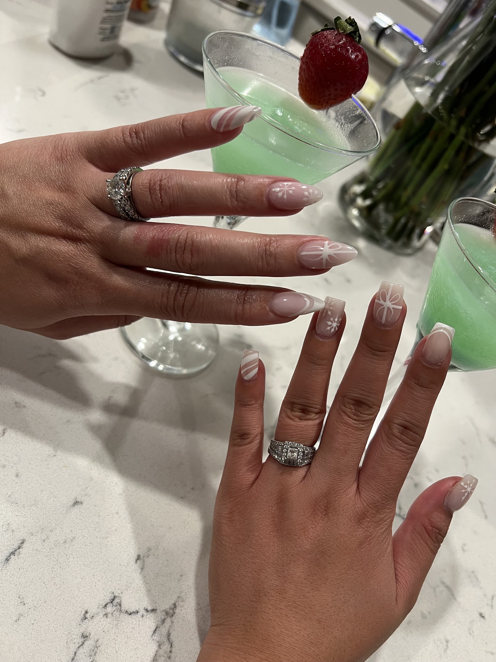 Vogue Nails Bar nail photo 4